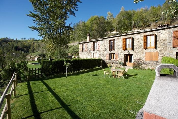 Apartamentos Rurales Les Barnedes Molló Εξωτερικό φωτογραφία