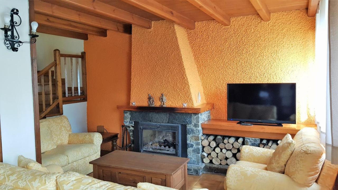 Apartamentos Rurales Les Barnedes Molló Εξωτερικό φωτογραφία