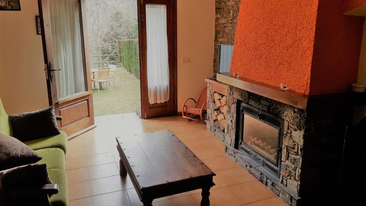 Apartamentos Rurales Les Barnedes Molló Εξωτερικό φωτογραφία
